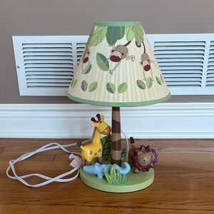 Lambs & Ivy zoofari Animal Nursery Lamp